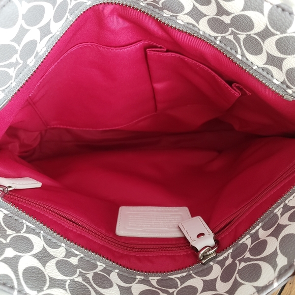 NWOT COACH purse! - Picture 4 of 5